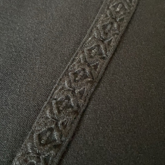 prAna Black skirt - Picture 3 of 9